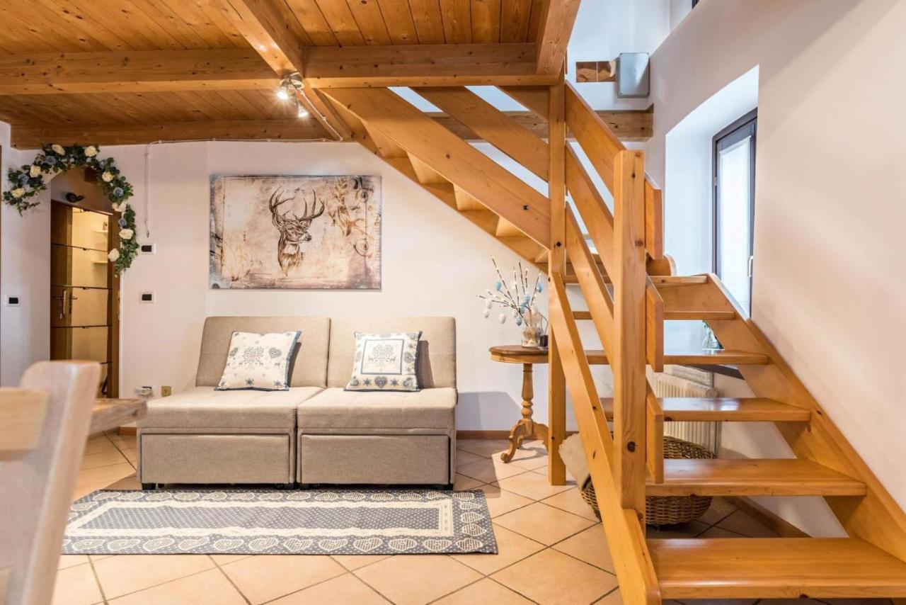 Loft Della Perpetua Di Casa Bernardi, Fuga Romantica Petfriendly Montagnaga  Extérieur photo